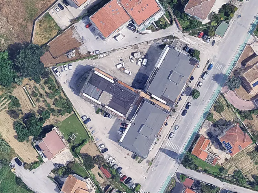 Immagine 9 di Garage in vendita  in Via Pietro Nenni  a San Giovanni Teatino