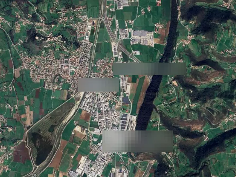 Immagine 5 di Laboratorio in vendita  in Via Oltre Agno di sotto a Trissino