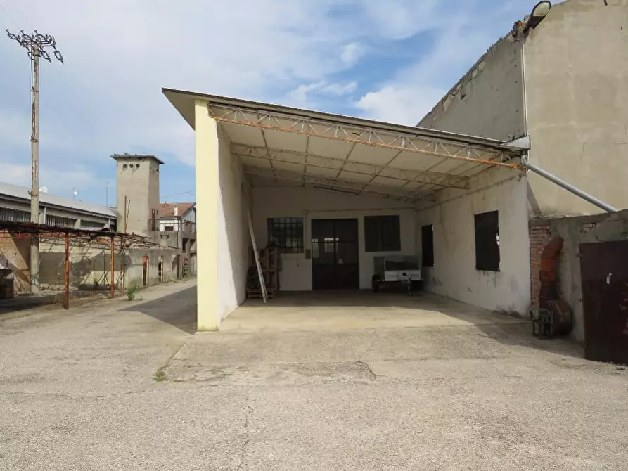 Immagine 12 di Laboratorio in vendita  in via S. Giuseppe a Sanguinetto