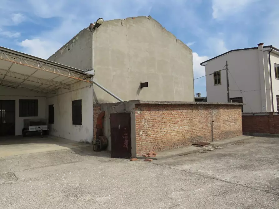 Immagine 13 di Laboratorio in vendita  in via S. Giuseppe a Sanguinetto