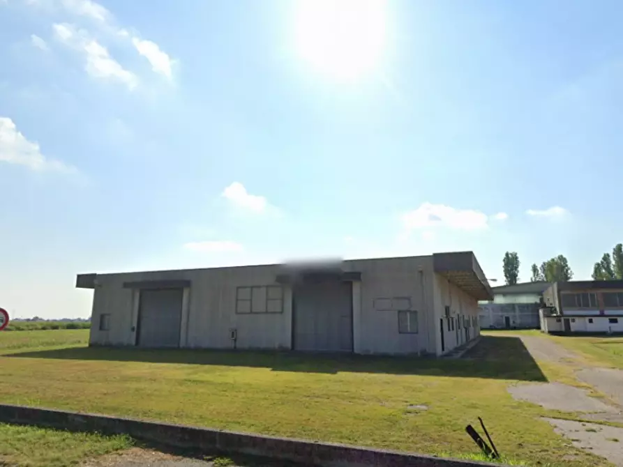 Immagine 4 di Laboratorio in vendita  in Via More a Bovolone