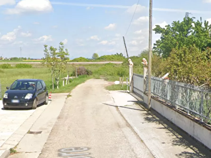 Immagine 7 di Laboratorio in vendita  in Via More a Bovolone