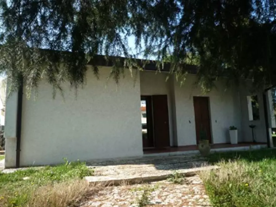 Immagine 2 di Villetta a schiera in vendita  in Via Cella a Chiarano