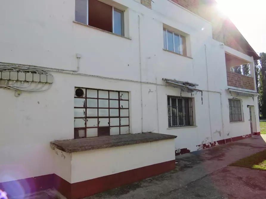 Immagine 12 di Laboratorio in vendita  in Via More a Bovolone