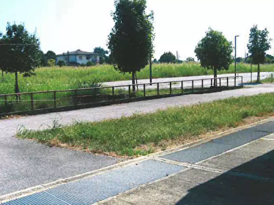 Immagine 7 di Terreno edificabile in vendita  in Via Enrico Fermi a Piazzola Sul Brenta
