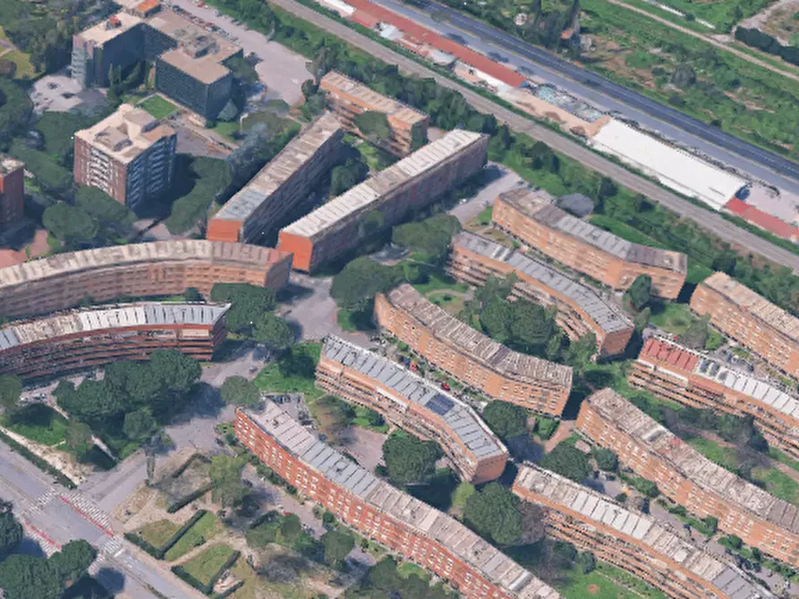 Immagine 4 di Appartamento in vendita  in V.le Inigo Campioni a Roma