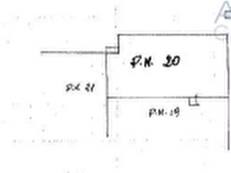 Immagine 6 di Garage in vendita  in Viale dei Promontori a Roma