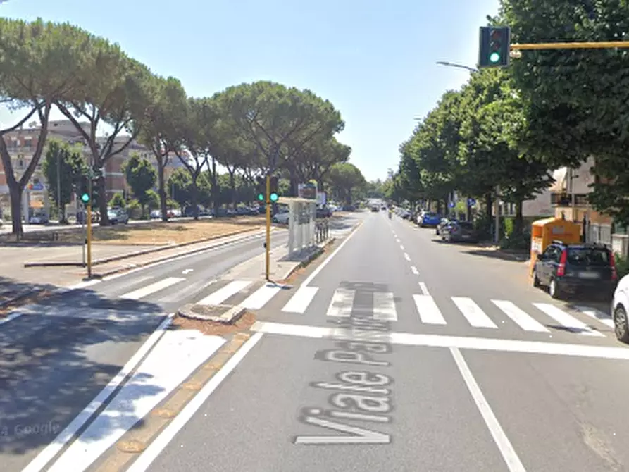 Immagine 9 di Appartamento in vendita  in Viale Palmiro Togliatti  a Roma