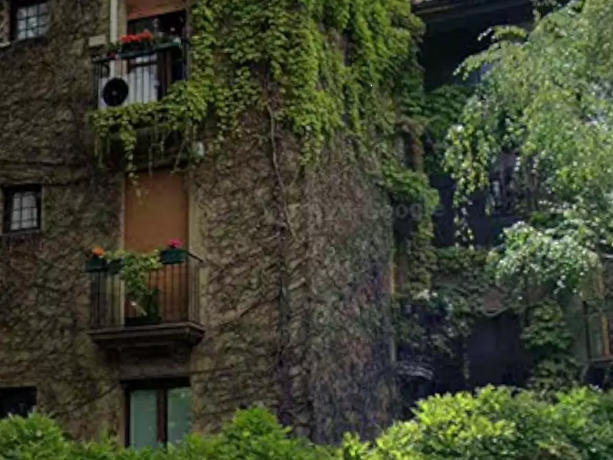 Immagine 7 di Appartamento in vendita  in Via degli Odescalchi a Milano