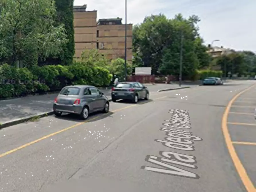 Immagine 14 di Appartamento in vendita  in Via degli Odescalchi a Milano