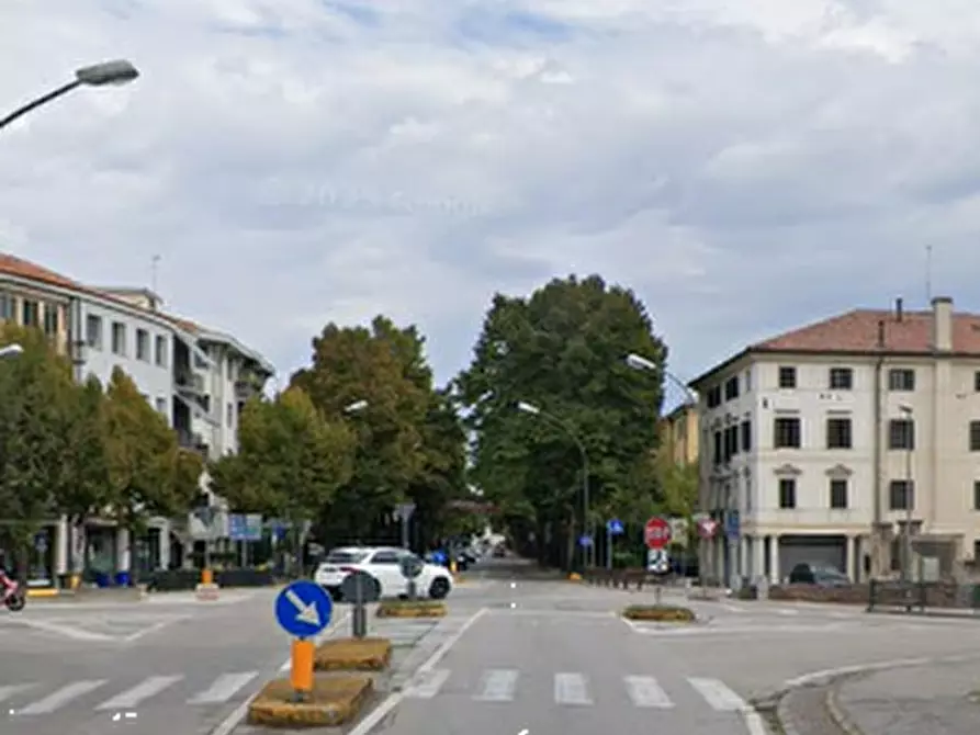 Immagine 10 di Appartamento in vendita  in Via Carlo Cattaneo a Treviso