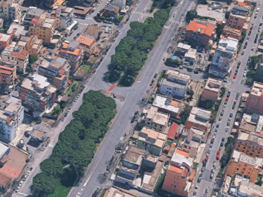 Immagine 5 di Appartamento in vendita  in Viale Palmiro Togliatti  a Roma