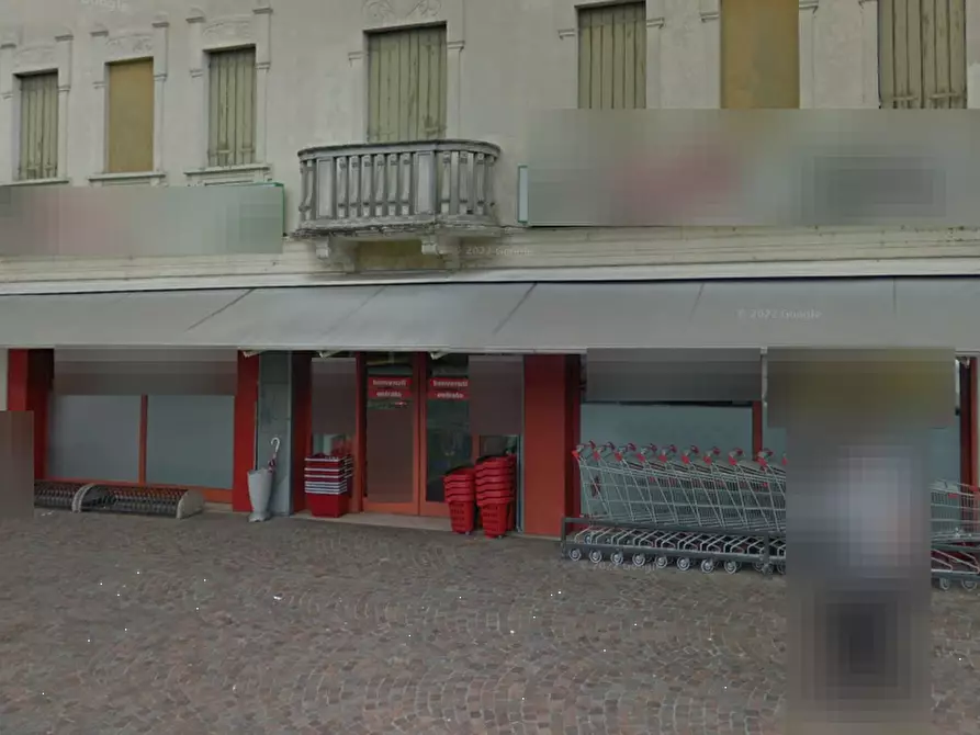 Immagine 4 di Negozio in vendita  in Via Roma a Salgareda
