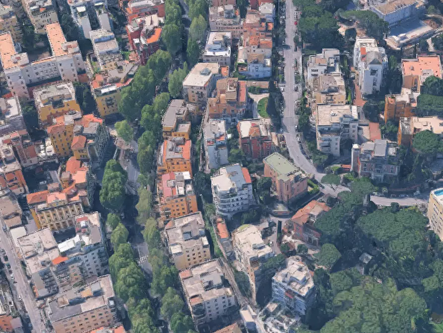 Immagine 12 di Appartamento in vendita  in Via Barnaba Oriani  a Roma