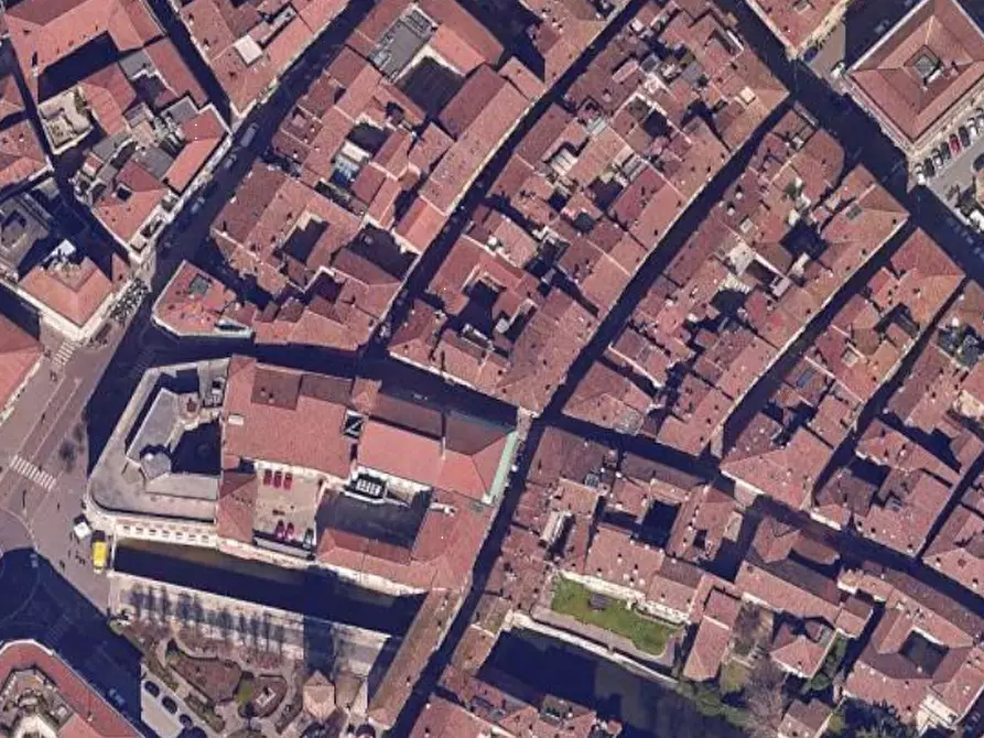 Immagine 6 di Magazzino in vendita  in Via Filippo Corridoni a Mantova