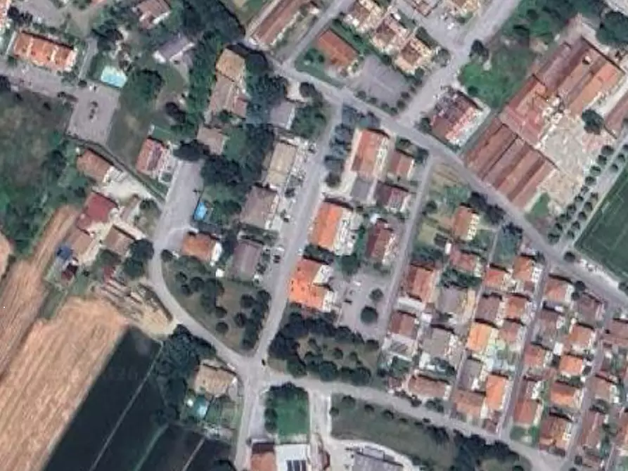 Immagine 14 di Magazzino in vendita  in Via Lombardia a Umbertide