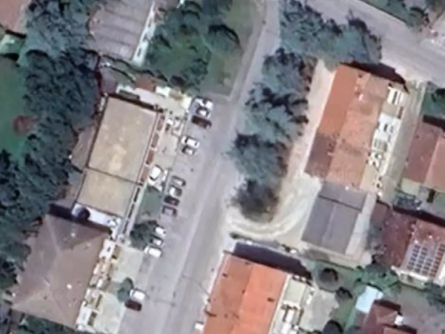 Immagine 15 di Magazzino in vendita  in Via Lombardia a Umbertide
