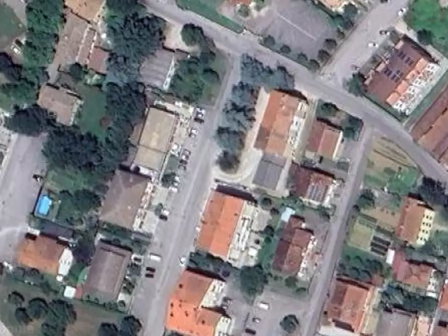 Immagine 16 di Magazzino in vendita  in Via Lombardia a Umbertide
