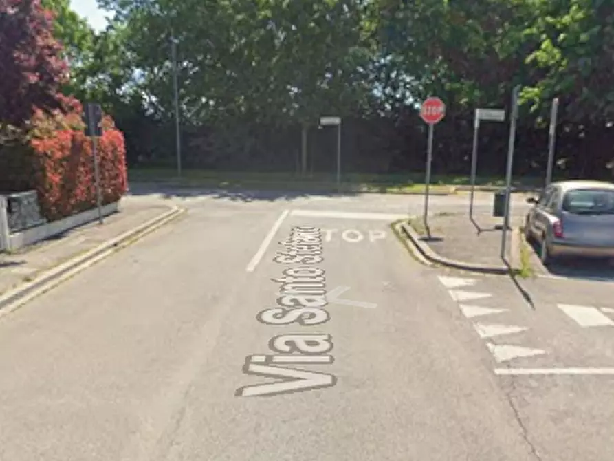 Immagine 10 di Appartamento in vendita  in via Santo Stefano a Ravenna