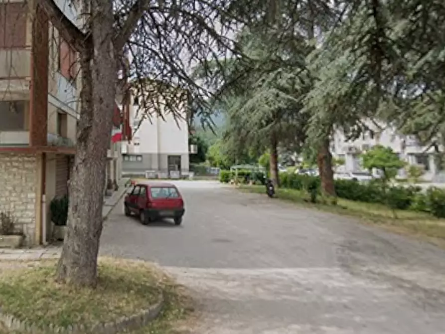 Immagine 10 di Laboratorio in vendita  in Via Lombardia a Umbertide