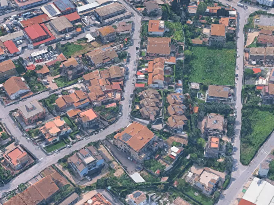 Immagine 13 di Appartamento in vendita  in Via Tullio Ascarelli  a Roma