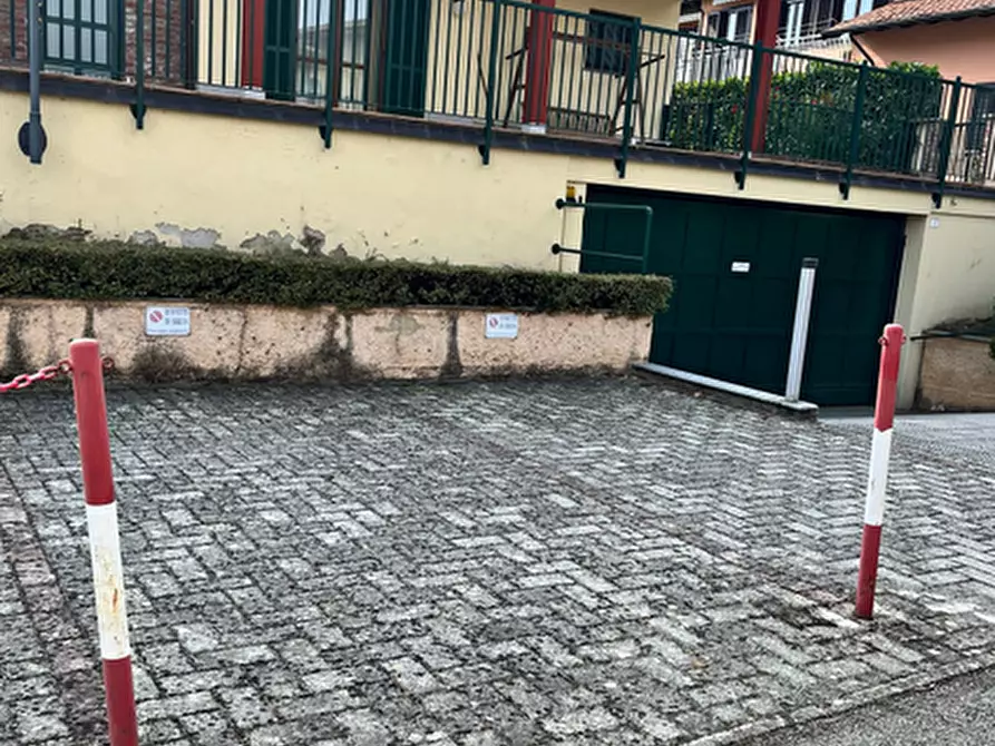 Immagine 3 di Posto auto in vendita  in Strada Malpasso a Rivanazzano
