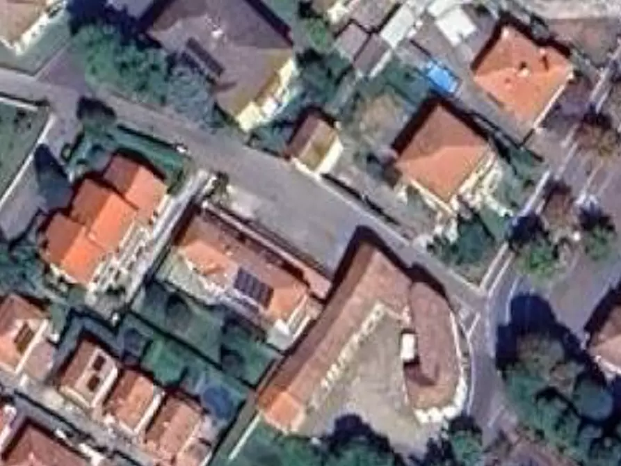 Immagine 8 di Posto auto in vendita  in Strada Malpasso a Rivanazzano