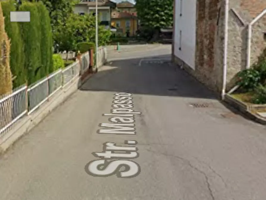 Immagine 6 di Posto auto in vendita  in Strada Malpasso a Rivanazzano