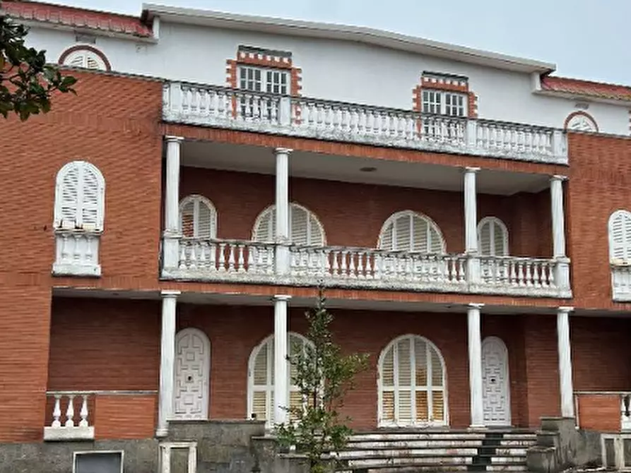 Immagine 7 di Villa in vendita  in Via Venezia a Ardea