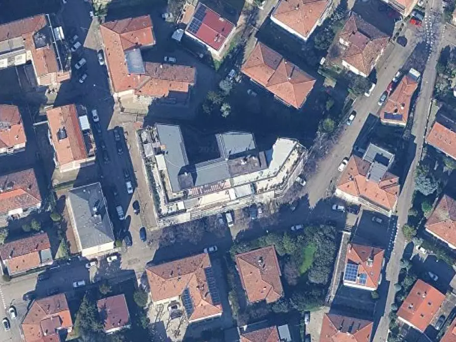 Immagine 2 di Laboratorio in vendita  in Via Arenzano a Modena