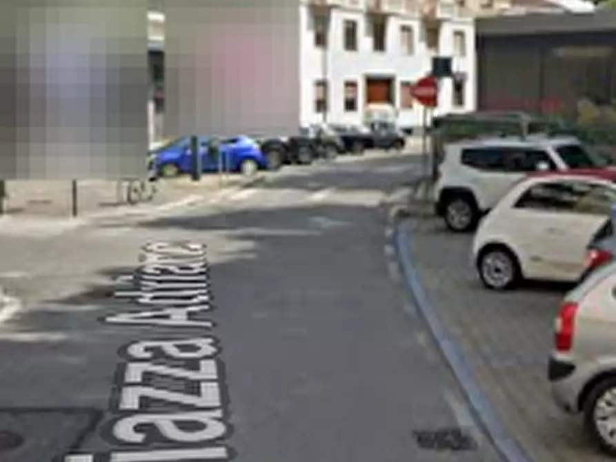 Immagine 4 di Garage in vendita  in Piazza Adriano a Torino