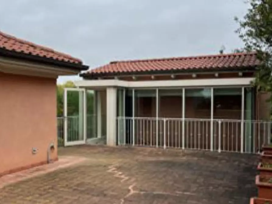 Immagine 4 di Villa in vendita  in Via Foglino a Rimini