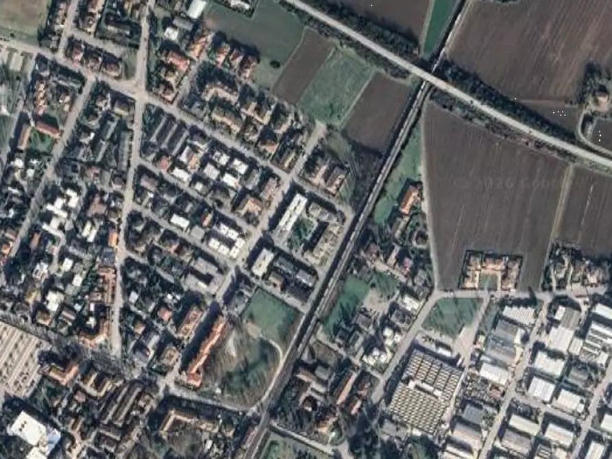 Immagine 12 di Appartamento in vendita  in Via G. Matteotti a San Pietro In Casale