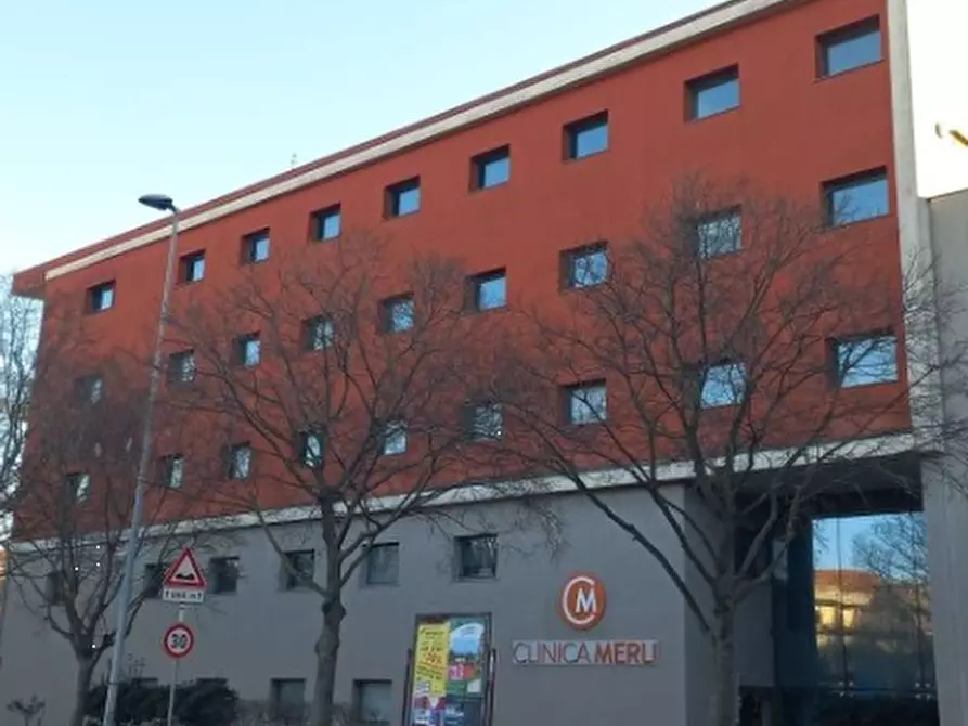 Immagine 5 di Ufficio in vendita  in Viale Luigi Settembrini a Rimini