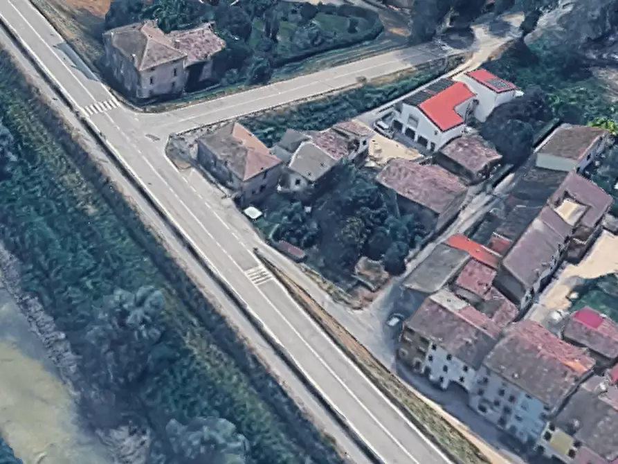 Immagine 18 di Appartamento in vendita  in Via Borgo San Giovanni a Bondeno