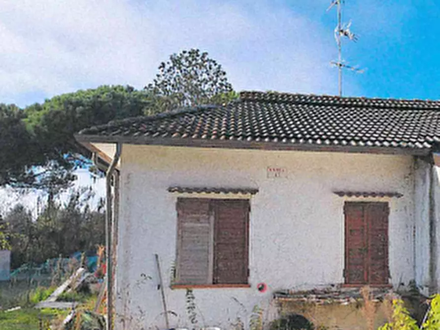 Immagine 8 di Appartamento in vendita  in Via Plutone a Comacchio