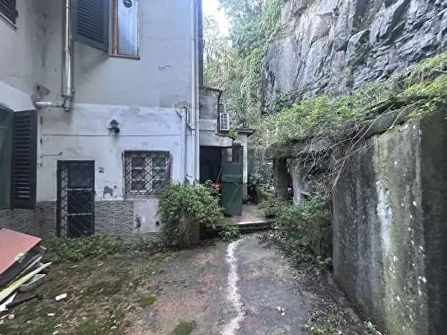 Immagine 5 di Appartamento in vendita  in Via Faentina a Fiesole