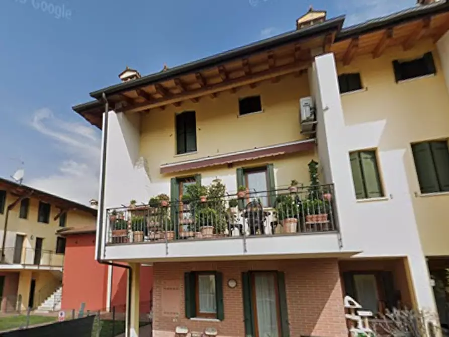 Immagine 2 di Appartamento in vendita  in Via L. Grassi a Bolzano Vicentino