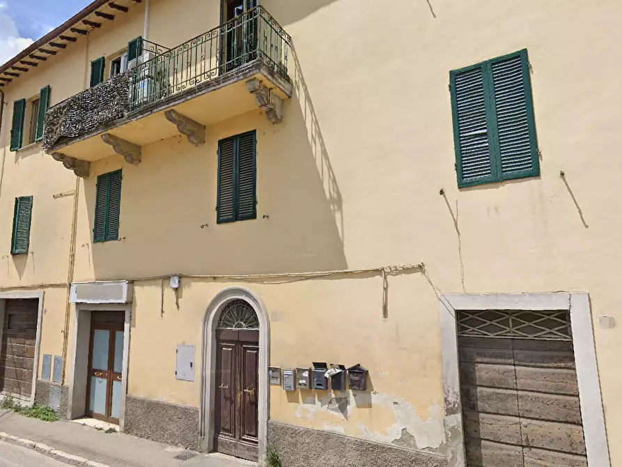 Immagine 3 di Appartamento in vendita  in via Raffaele de Cesare a Città Di Castello