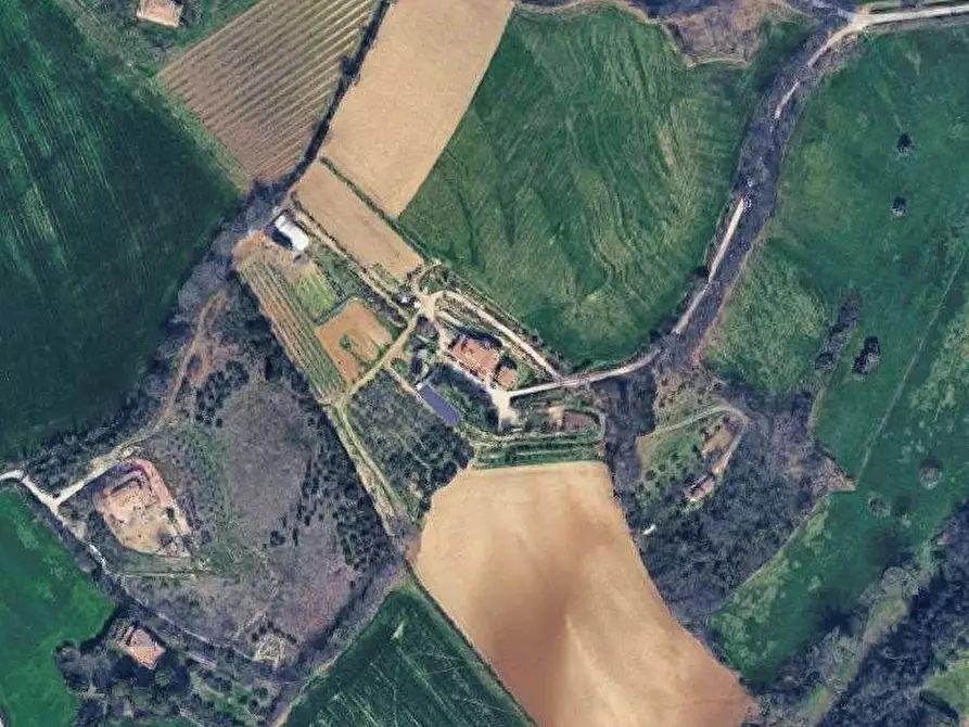 Immagine 1 di Terreno agricolo in vendita  in Localita' Montebacchino a Pesaro
