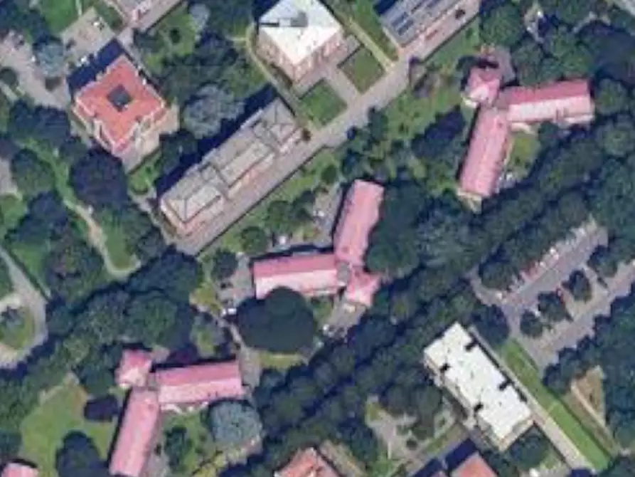 Immagine 7 di Garage in vendita  in Via Martiri di Cefalonia a Peschiera Borromeo