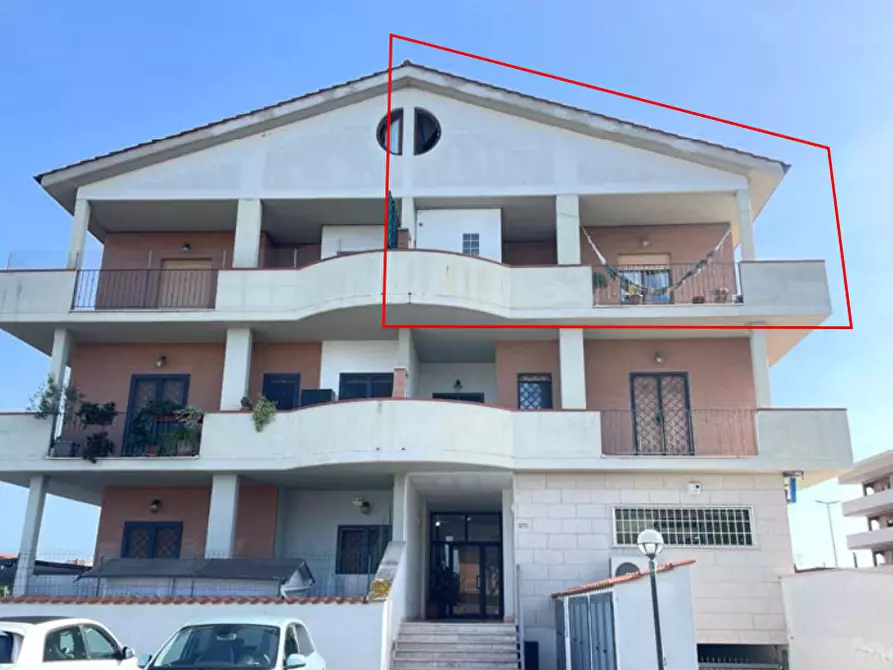 Immagine 1 di Appartamento in vendita  in Via Passo Buole  a Fiumicino