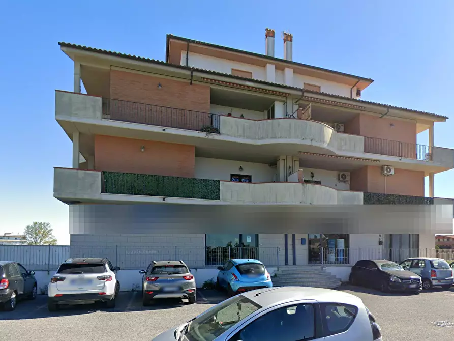 Immagine 5 di Appartamento in vendita  in Via Passo Buole  a Fiumicino