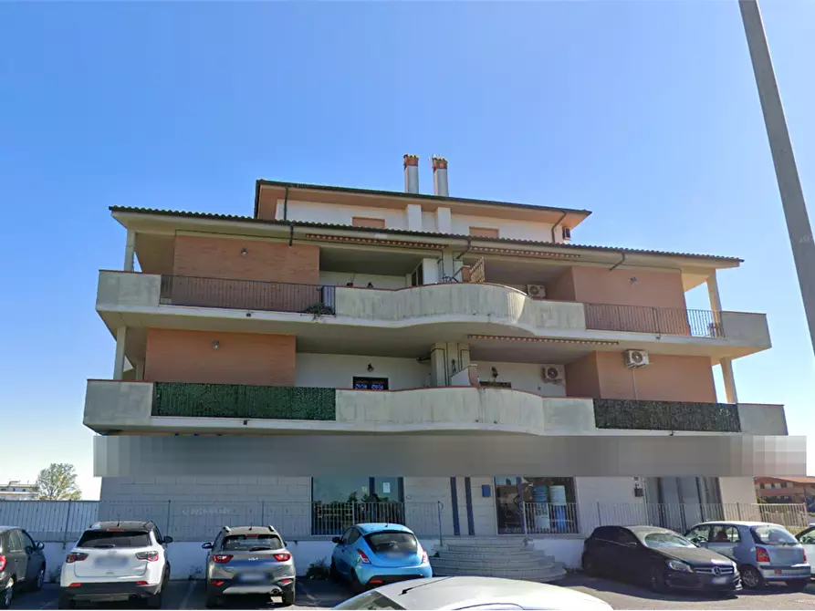 Immagine 6 di Appartamento in vendita  in Via Passo Buole  a Fiumicino