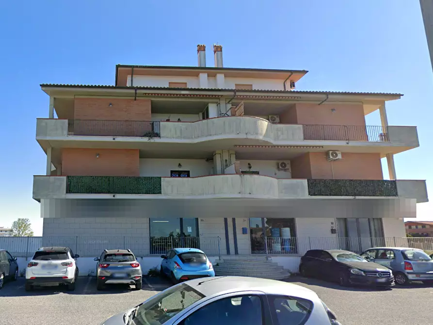 Immagine 9 di Appartamento in vendita  in Via Passo Buole  a Fiumicino