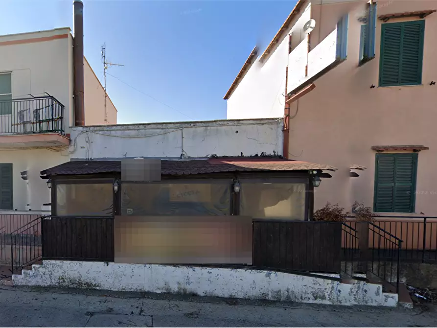 Immagine 2 di Negozio in vendita  in Via Aurelia Nord a Civitavecchia