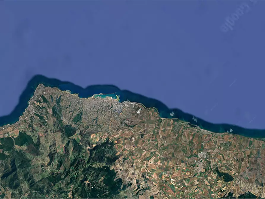 Immagine 16 di Negozio in vendita  in Via Aurelia Nord a Civitavecchia