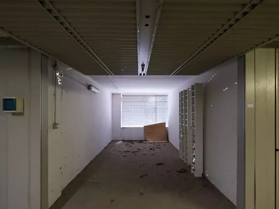 Immagine 2 di Garage in vendita  in Viale Monza a Milano