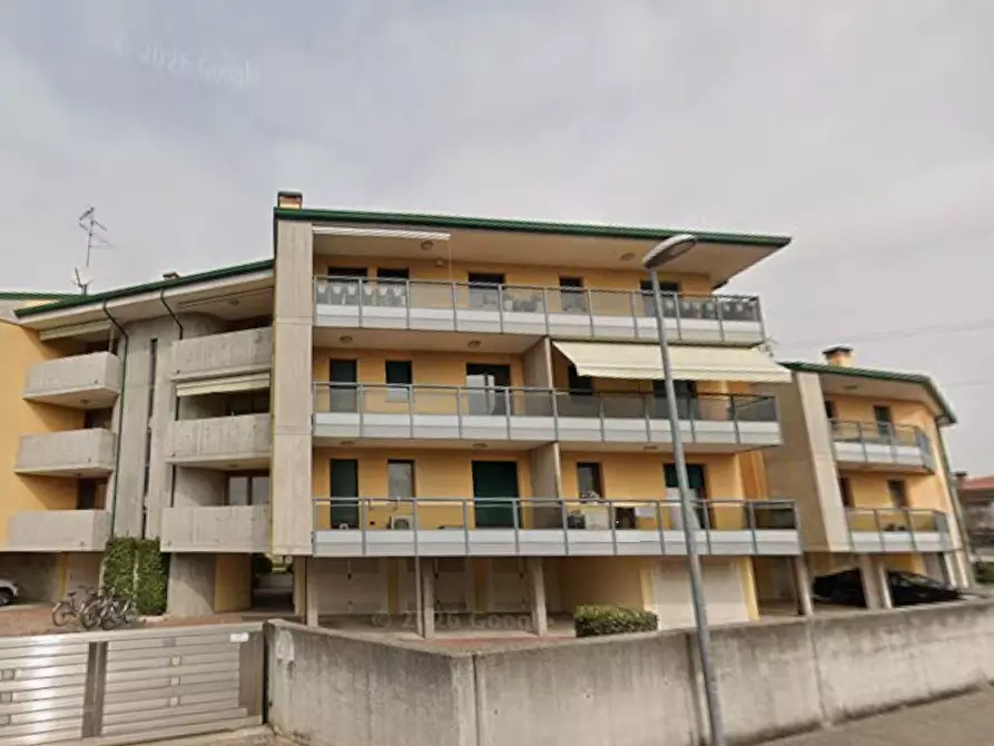 Immagine 5 di Appartamento in vendita  in Via Roma a Latisana