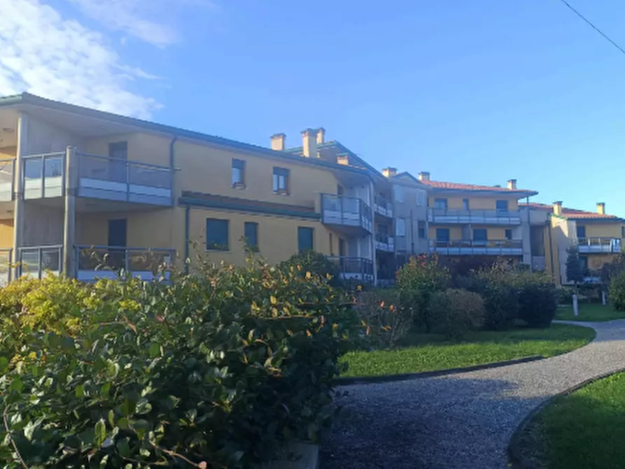 Immagine 8 di Appartamento in vendita  in Via Roma a Latisana